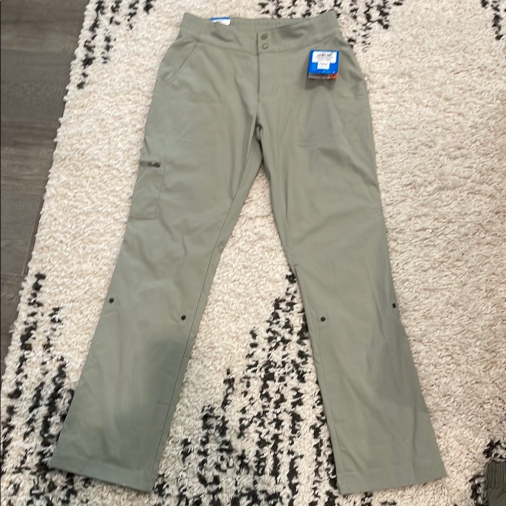 Columbia Sage Green Straight Leg Omni Shade Outdoor Pants Climber Canyon Roll Up